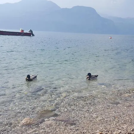 Apartment Casa Gio Brenzone sul Garda